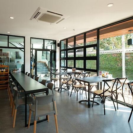 Wealth Boutique Hotel Chiang Mai Bagian luar foto