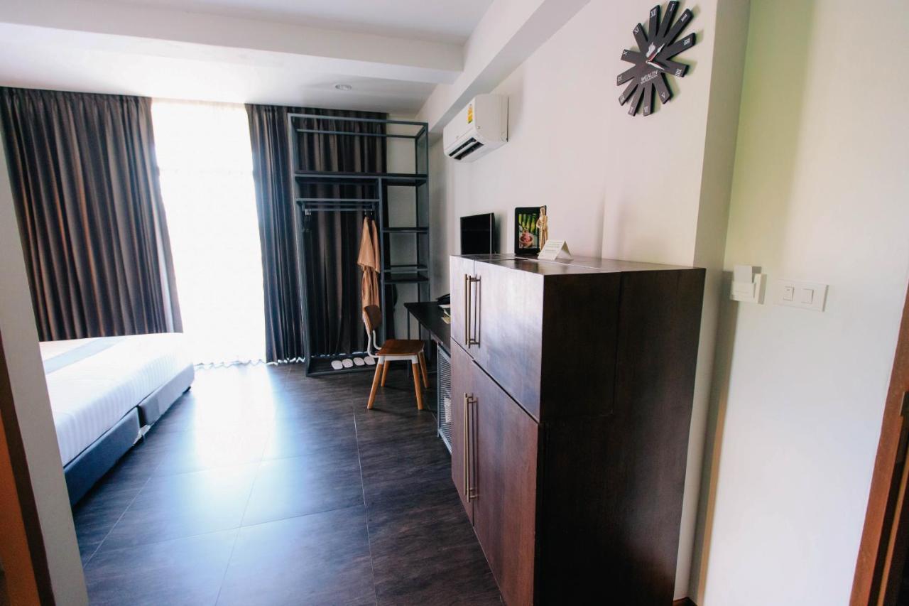 Wealth Boutique Hotel Chiang Mai Bagian luar foto