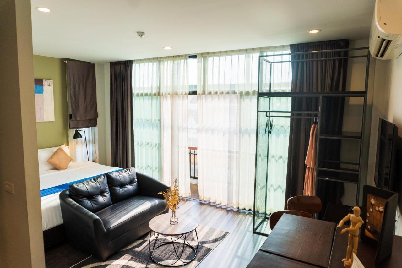 Wealth Boutique Hotel Chiang Mai Bagian luar foto