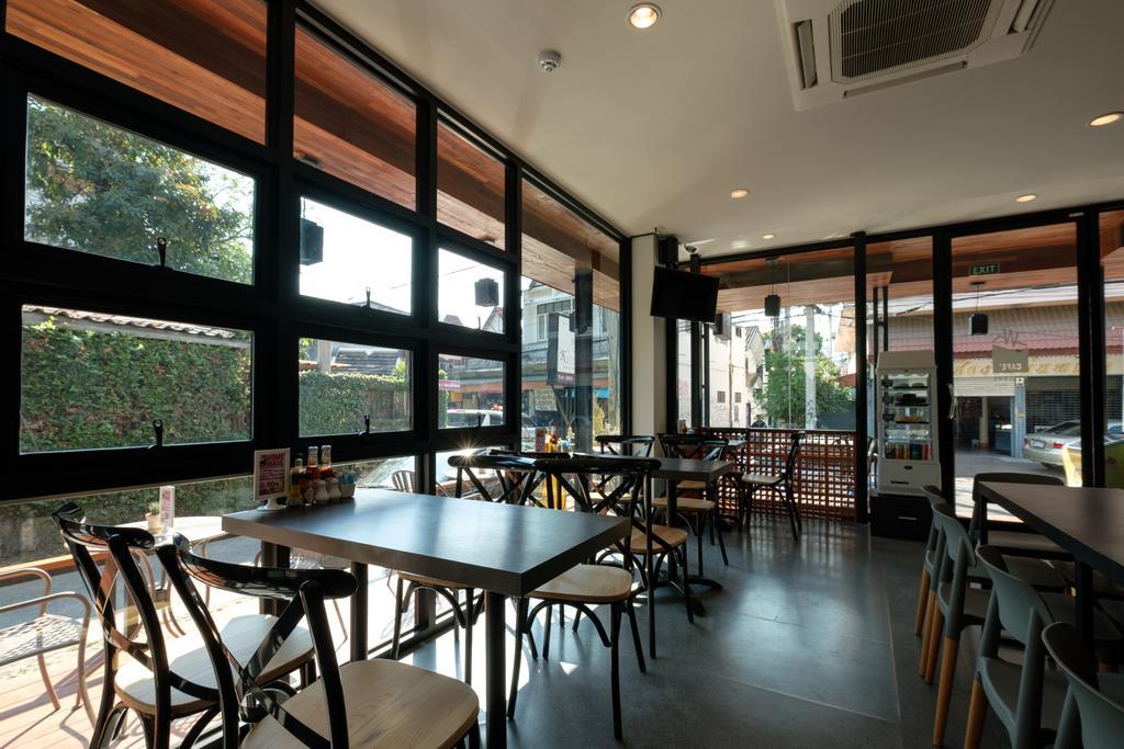Wealth Boutique Hotel Chiang Mai Bagian luar foto